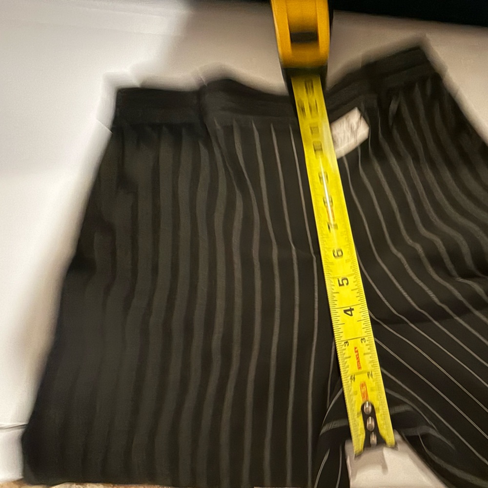 Express pants - Picture 4 of 5